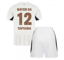 Bayer Leverkusen Edmond Tapsoba #12 Koszulka Wyjazdowa dzieci 2024-25 Krótki Rękaw (+ krótkie spodenki)